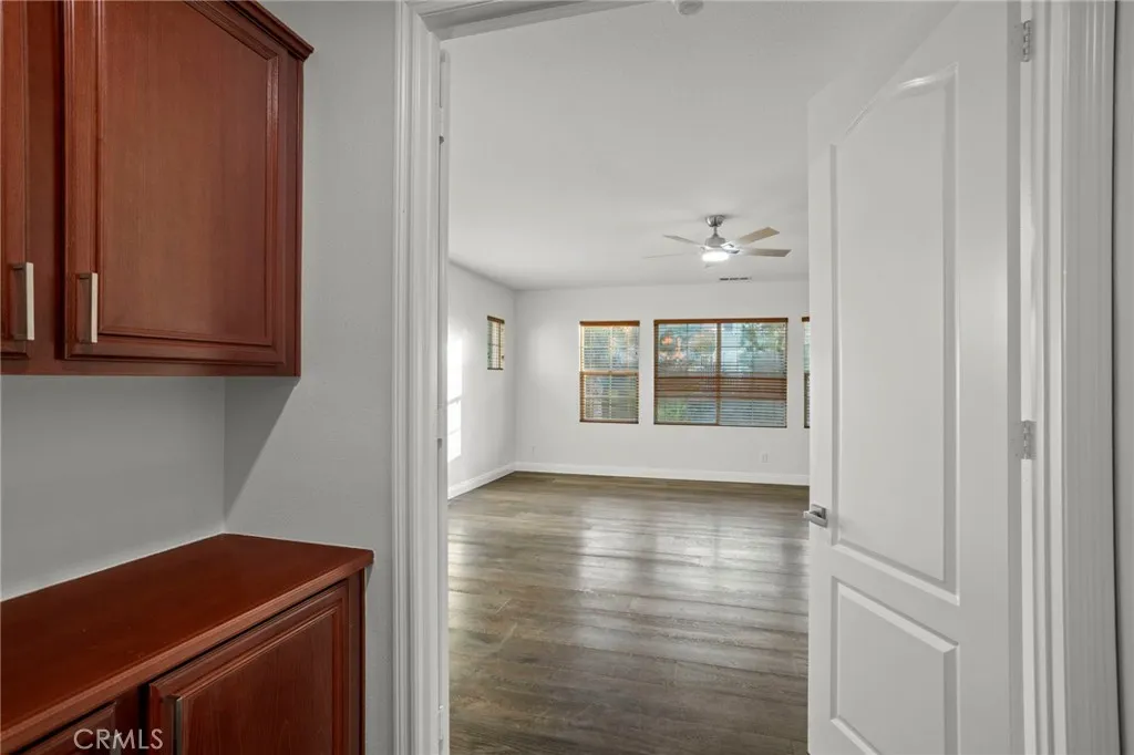 12 Via De La Valle, Lake Elsinore, California 92532 home-pic-21